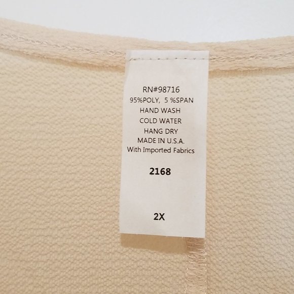 blouse cream ivory ruffles - Picture 3 of 3